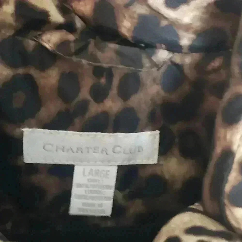 Charter Club large women's leopard print puffer vest - Picture 3 of 6
